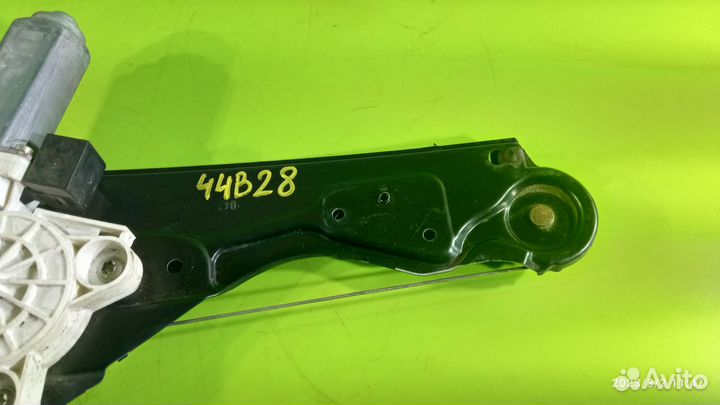 Стеклоподъёмник задний правый Mercedes-Benz W211