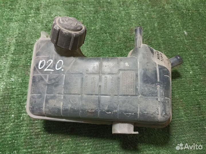 Бачок расширительный Renault Scenic II (2003—2006)