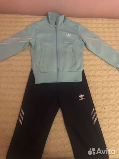 Спортивный костюм adidas, 140