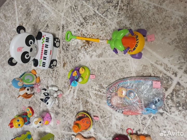 Развивающие игрушки,погремушки. Читать описание