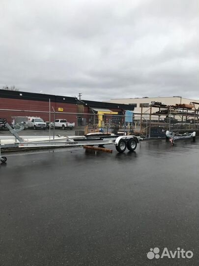 Лодочный прицеп Venture Com 6000