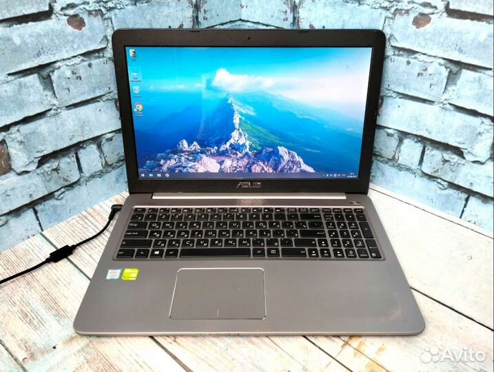 Игровой asus на i5-6200u/ GT 940m/ SSD