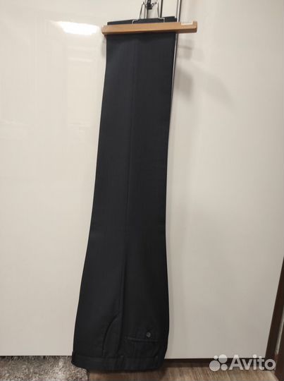 Костюм классический 44 размер