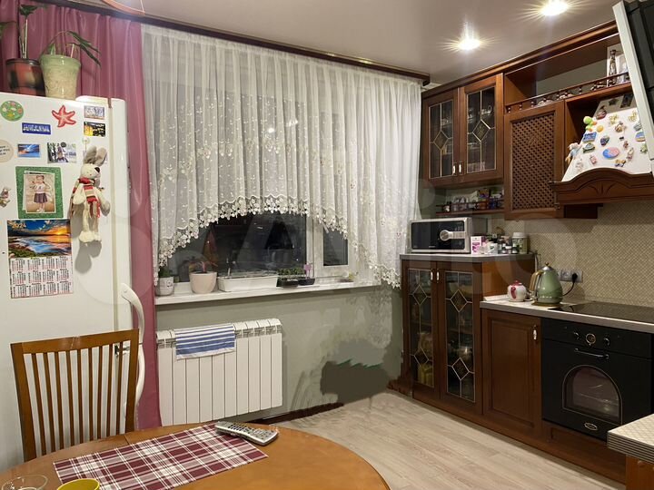 2-к. квартира, 58,4 м², 12/16 эт.