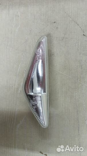 Повторитель поворотника правый BMW X6 E71