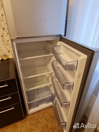 Холодильник бу Beko