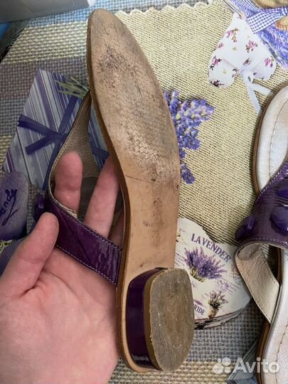 Шлепанцы женские бу натуральная кожа 38 размер