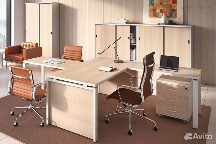 Кабинет руководителя Flash White