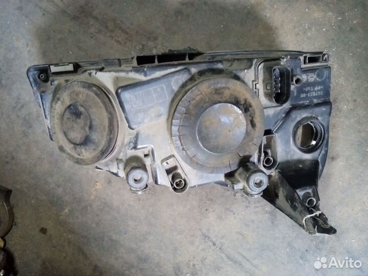 Продаю Фару Калины