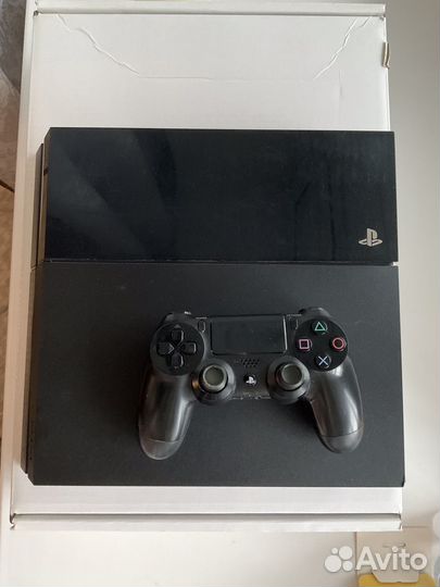 Sony PS4 FAT
