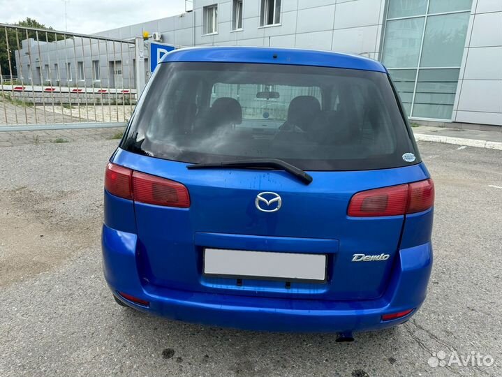 Mazda Demio 1.3 AT, 2002, 245 000 км