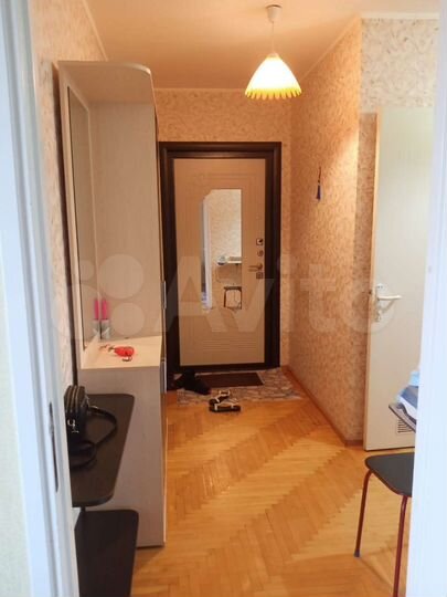 2-к. квартира, 58 м², 2/5 эт.