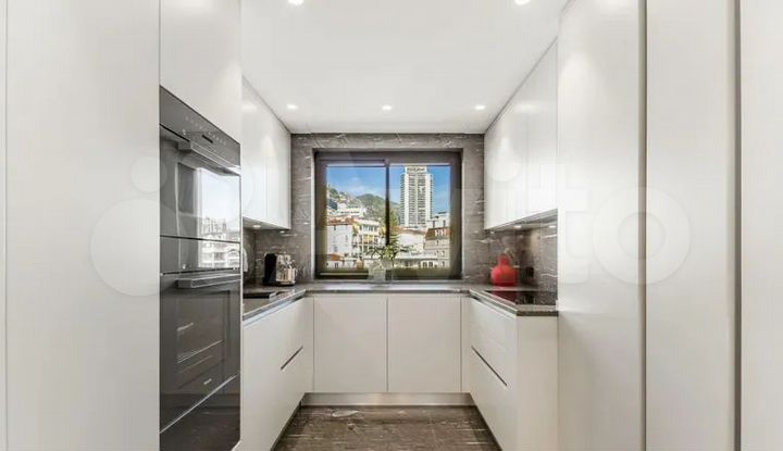 1-к. квартира, 88 м², 11/12 эт.