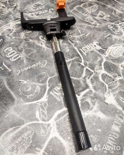 Монопод для селфи с блютуз