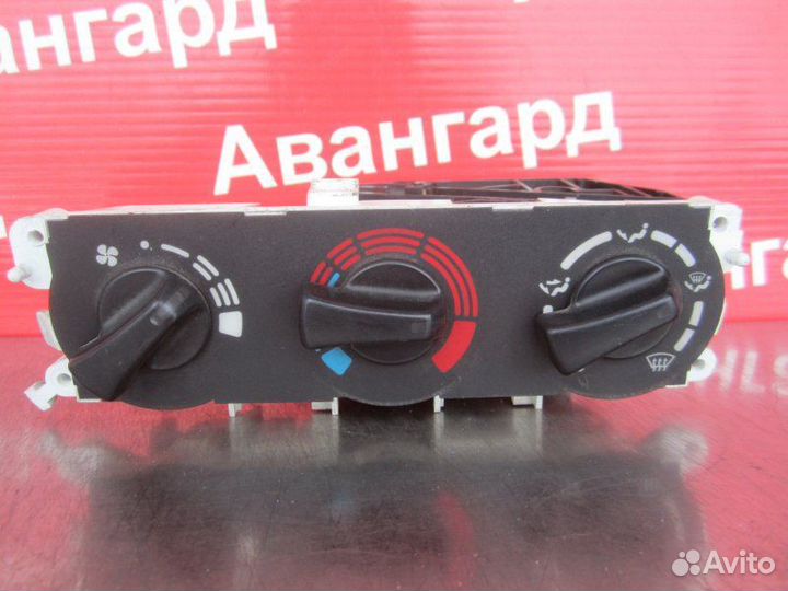 Блок управления печкой Nissan Primera P11 1997