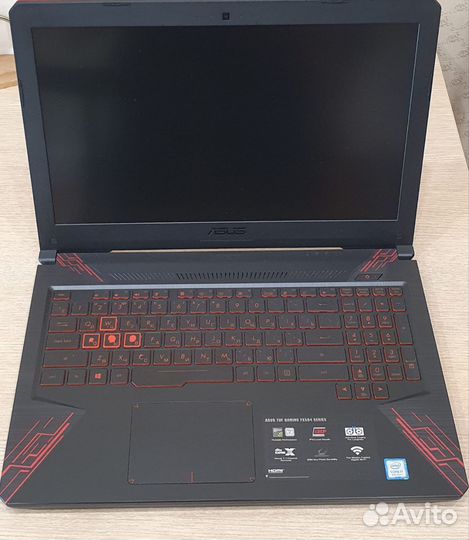 Ноутбук asus