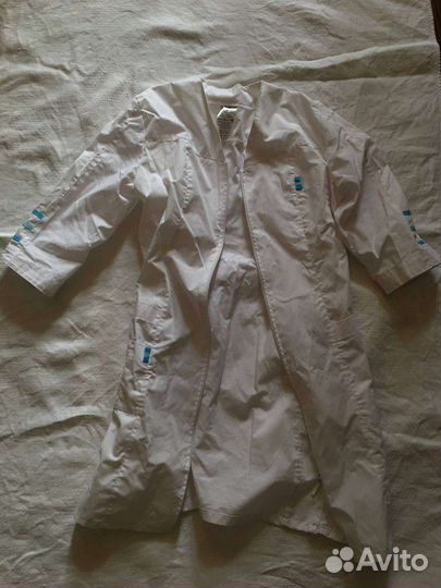 Медицинский халат на молнии