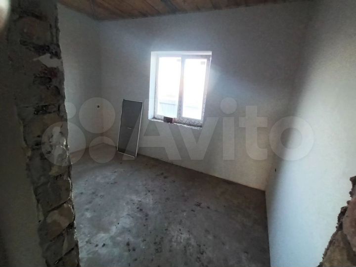 Дом 85 м² на участке 4 сот.