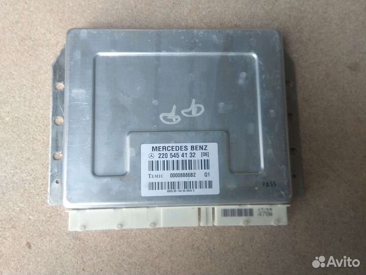 Блок управления подвески Мерседес w220 a2205454132