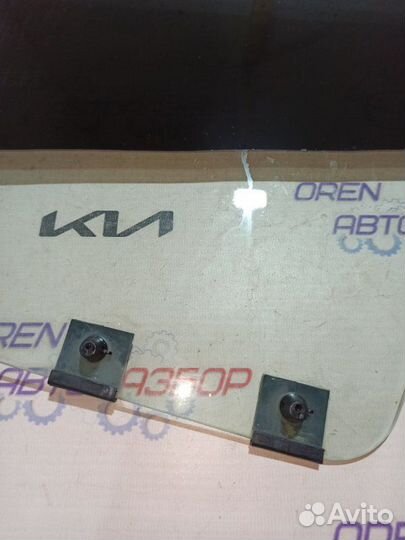 Стекло двери заднее левое Renault Duster 1.6 K4M