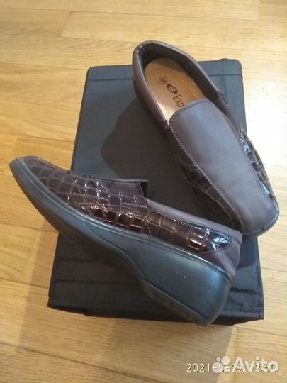 Мокасины женские 38