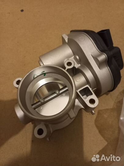 Дросельная заслонка