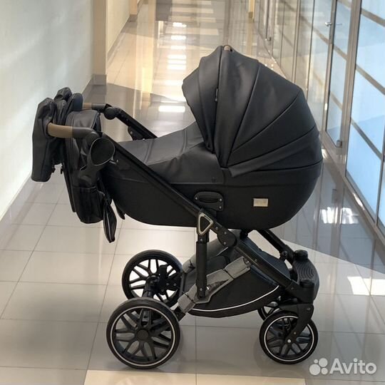 Модульная коляска Luxmom F2 2 в 1