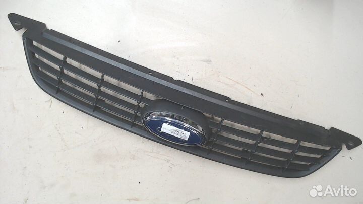 Решетка радиатора Ford Focus 2, 2010