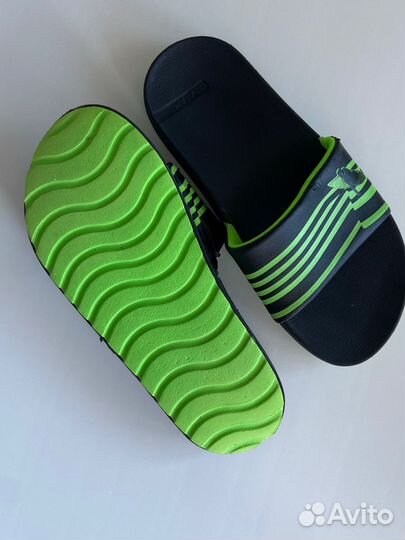 Шлепанцы декатлон 35-36(22,5)