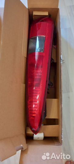 Фонарь задний внешний левый Fusion 03