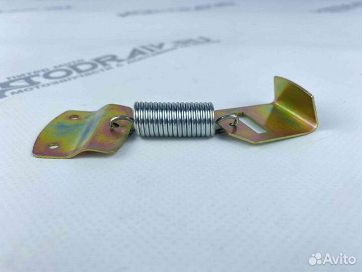 Защелка кожуха двигателя (110700160)