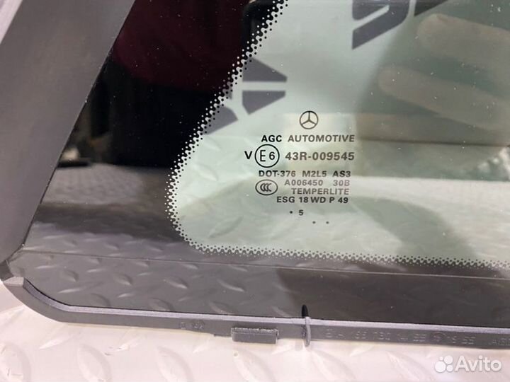 Форточка двери задняя правая Mercedes Gle W166 3.5