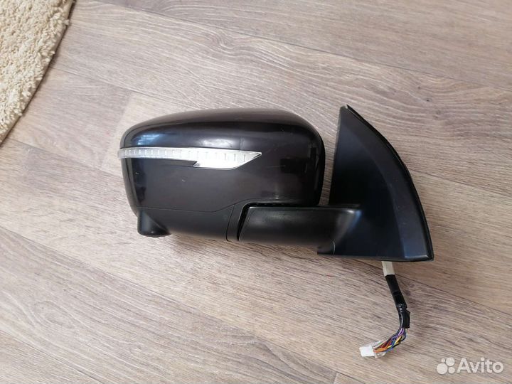 Зеркало правое Nissan Qashqai j11 с камерой 13pin
