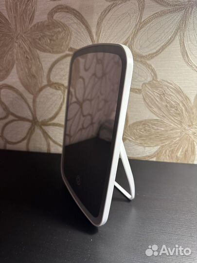 Зеркало настольное