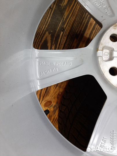 Оригинальные колеса r17 для Audi A1/S1