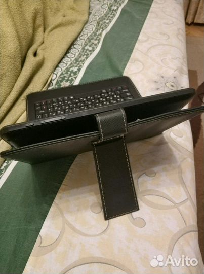 Чехол для планшета с клавиатурой