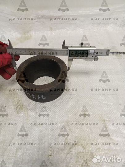 Втулка на отвал бульдозера SD16 Shantui арт. 16Y-8