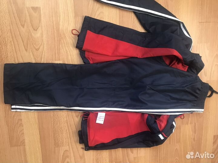 Спортивный костюм для мальчика 146-152