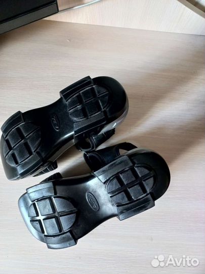 Босоножки