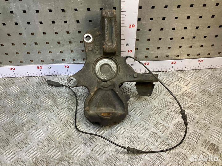 Ступица передняя левая Mercedes-Benz Sprinter