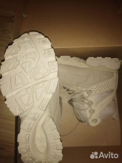 Трекинговые ботинки Under Armour Valsetz Trail