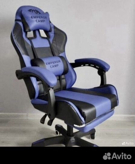 Игровое компьютерное кресло