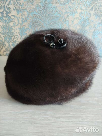 Берет женский норковый