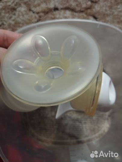 Молокоотсос avent, бутылочки, соски, вкладыши