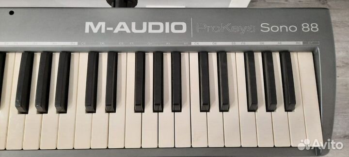 Цифровое пианино M-audio prokeys sono 88