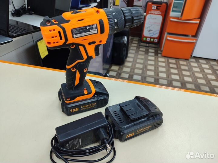 Шуруповерт Вихрь да-18Л-2ку