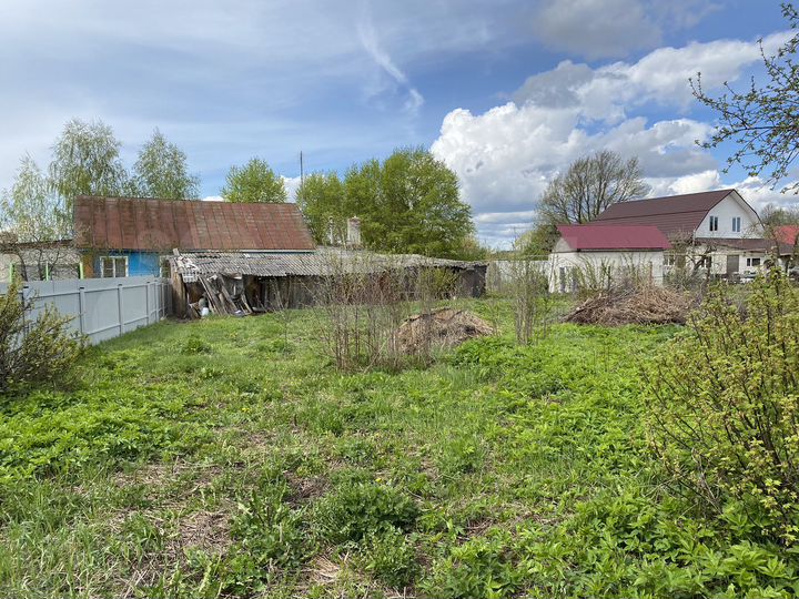 Дом 26 м² на участке 6 сот.