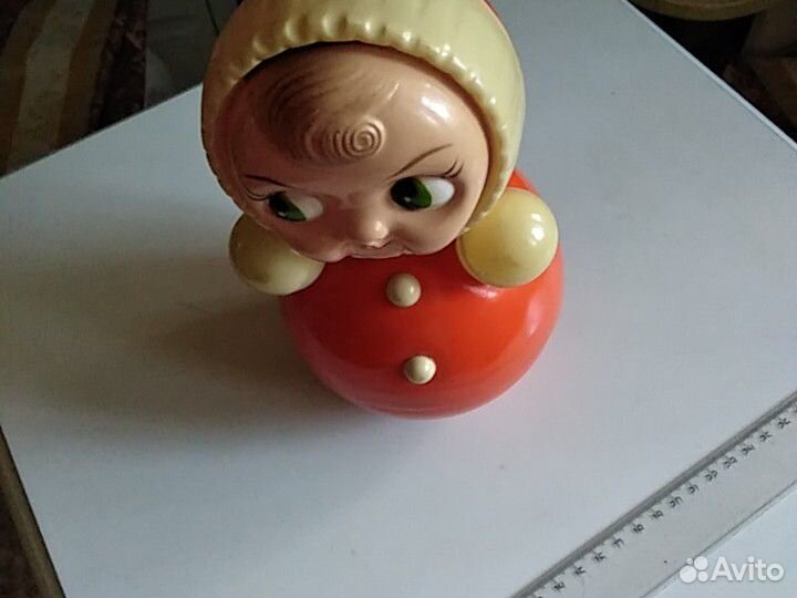 Игрушка неваляшка