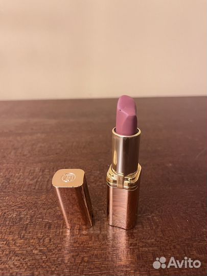 Помада loreal