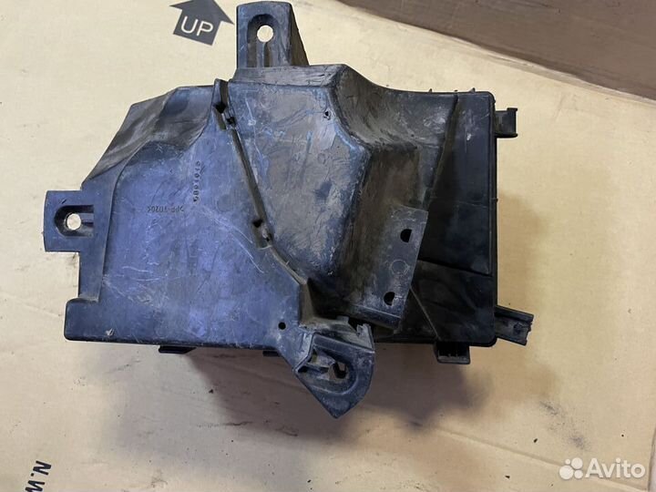 Корпус фильтра Volvo S60 S80 V70 XC70 Вольво 60 80